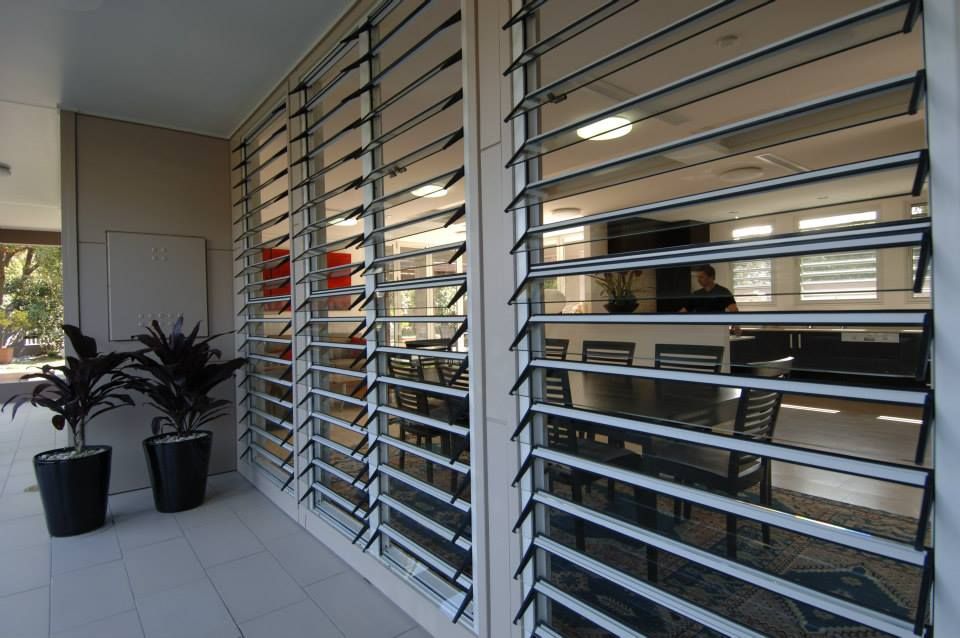 Urban Dorz: Louvered Windows Experts